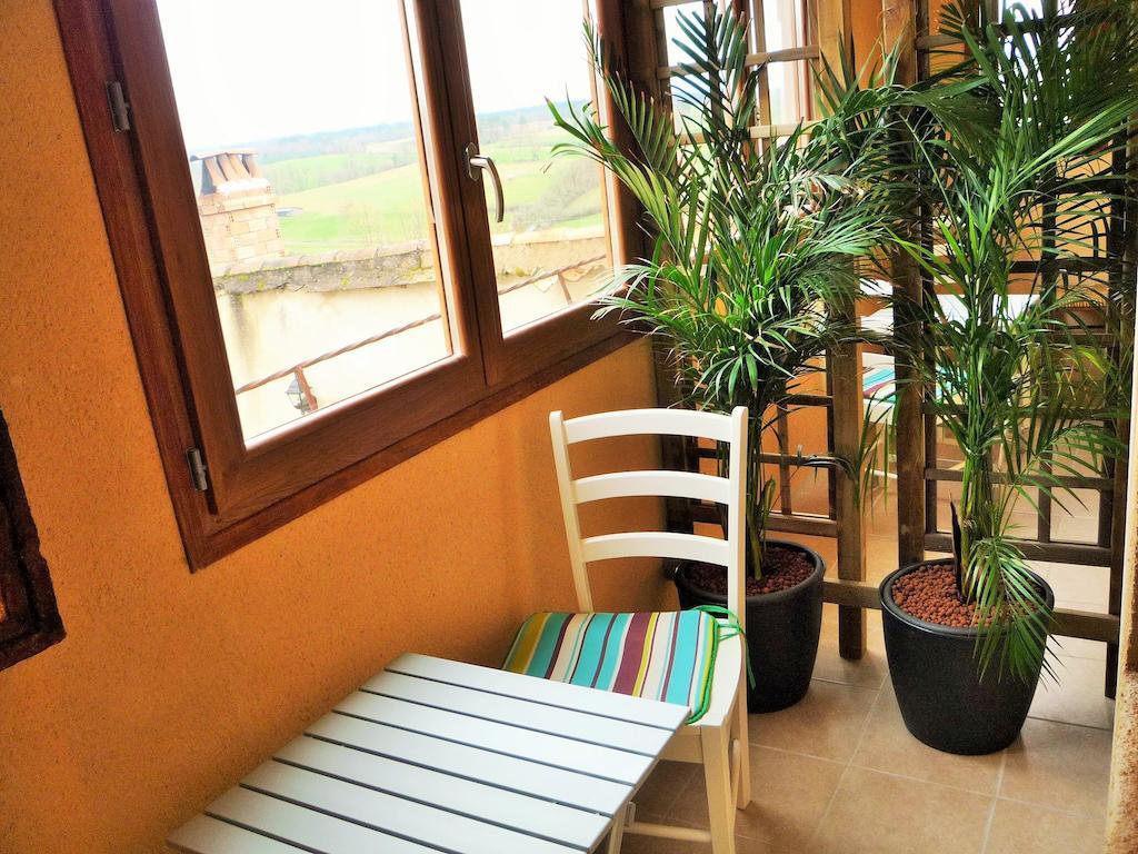 Bed and Breakfast Chez Edell Monpazier Zimmer foto