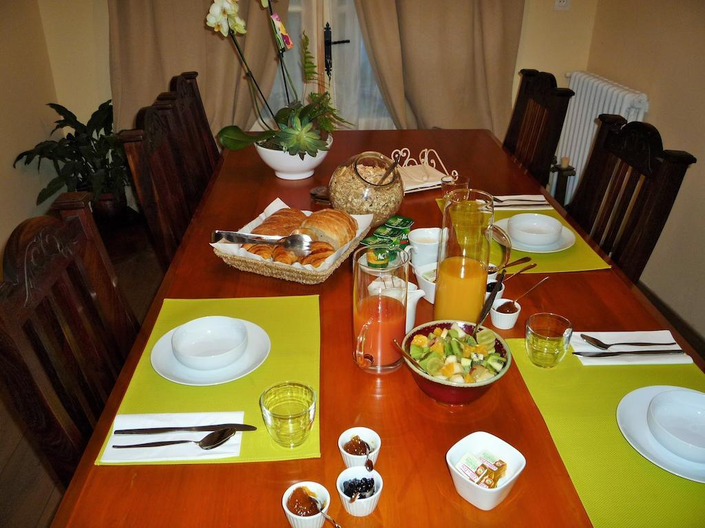 Bed and Breakfast Chez Edell Monpazier Exterior foto
